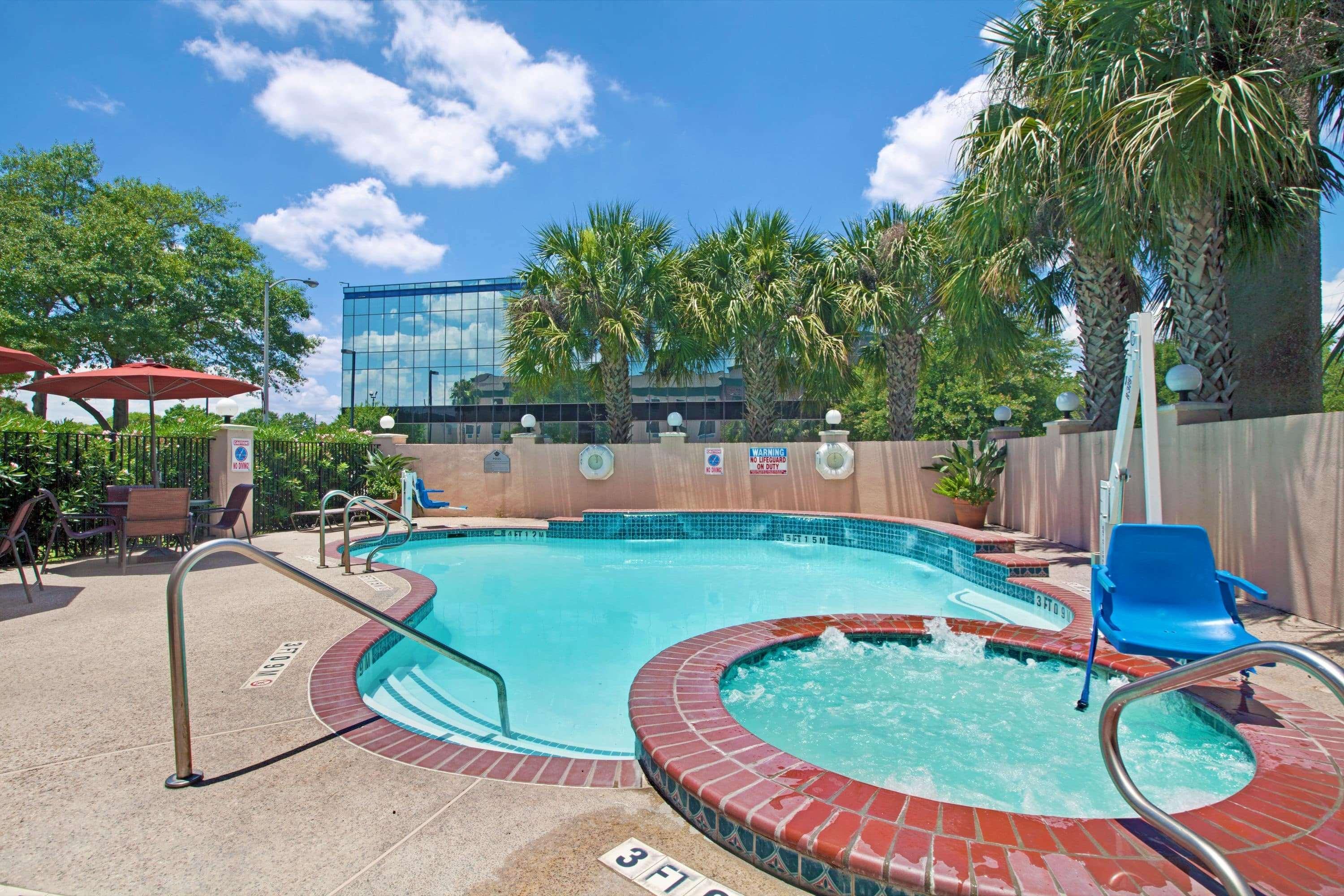 Wingate By Wyndham Houston Bush Intercontinental Airport Hotel Aldine Bagian luar foto