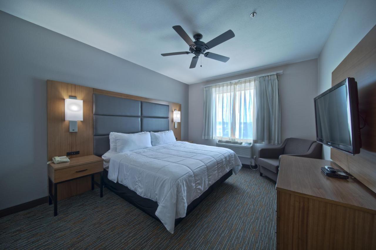 Wingate By Wyndham Houston Bush Intercontinental Airport Hotel Aldine Bagian luar foto