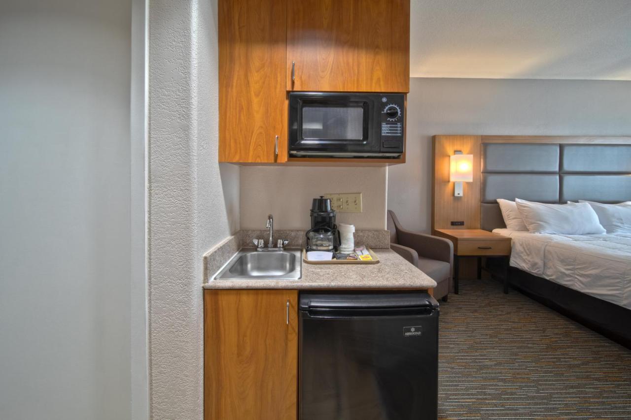 Wingate By Wyndham Houston Bush Intercontinental Airport Hotel Aldine Bagian luar foto