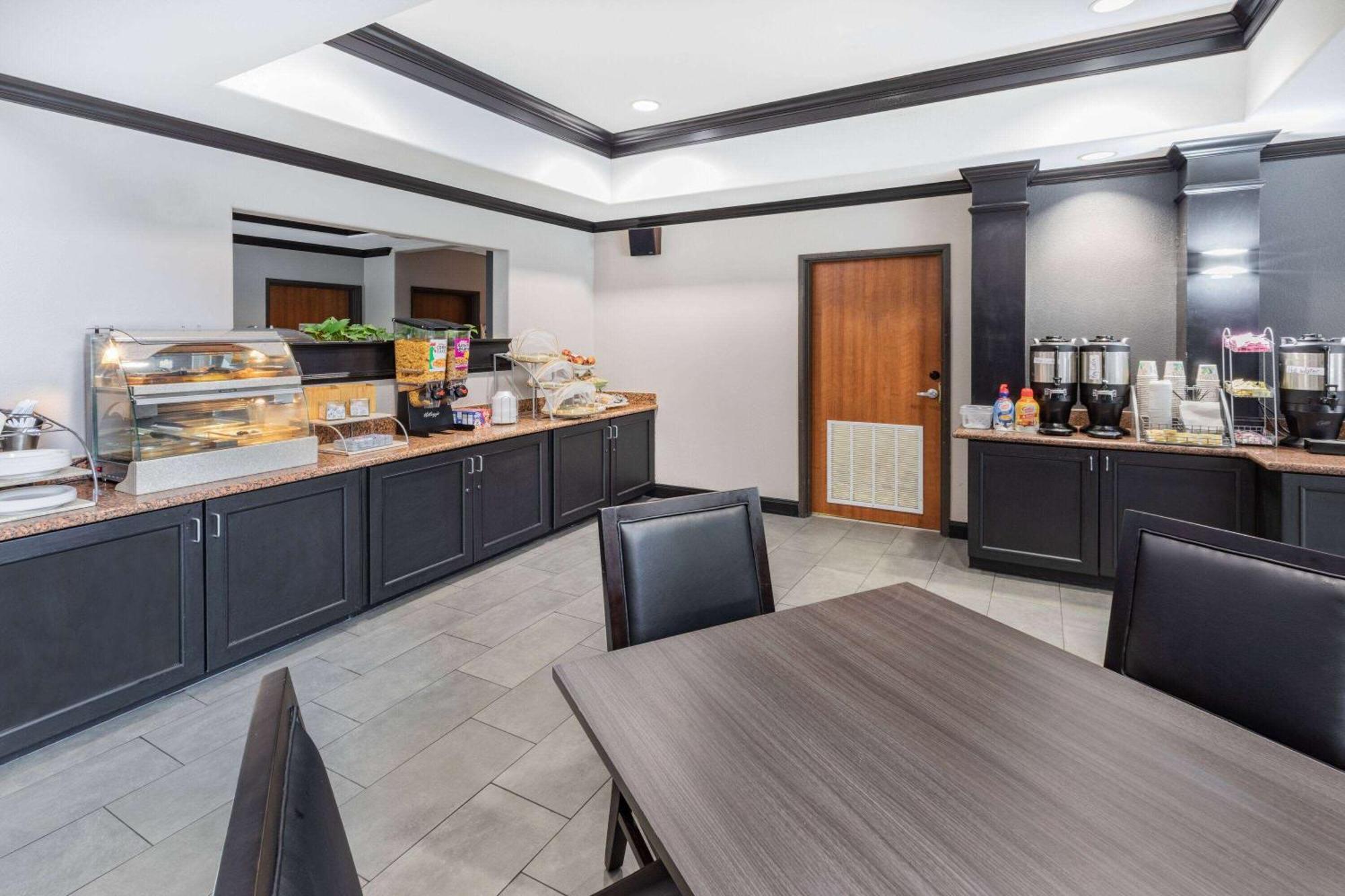 Wingate By Wyndham Houston Bush Intercontinental Airport Hotel Aldine Bagian luar foto
