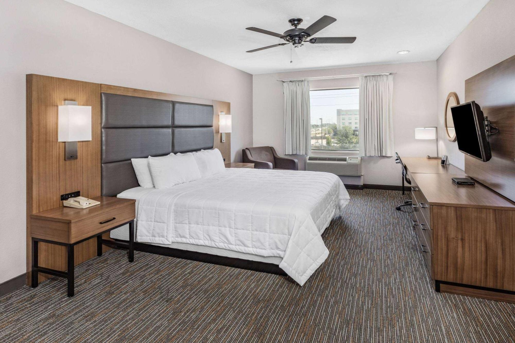 Wingate By Wyndham Houston Bush Intercontinental Airport Hotel Aldine Bagian luar foto